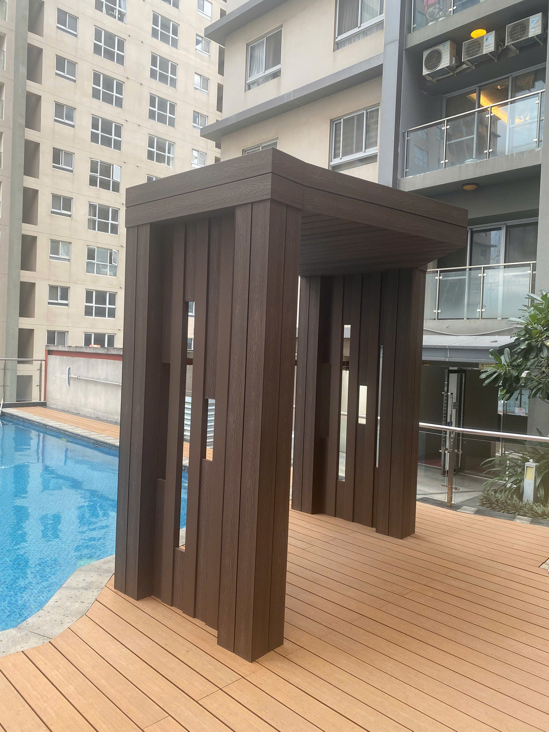 cong-trinh-san-ho-boi-va-choi-nghi-cosmo-city--quan-7-199.html