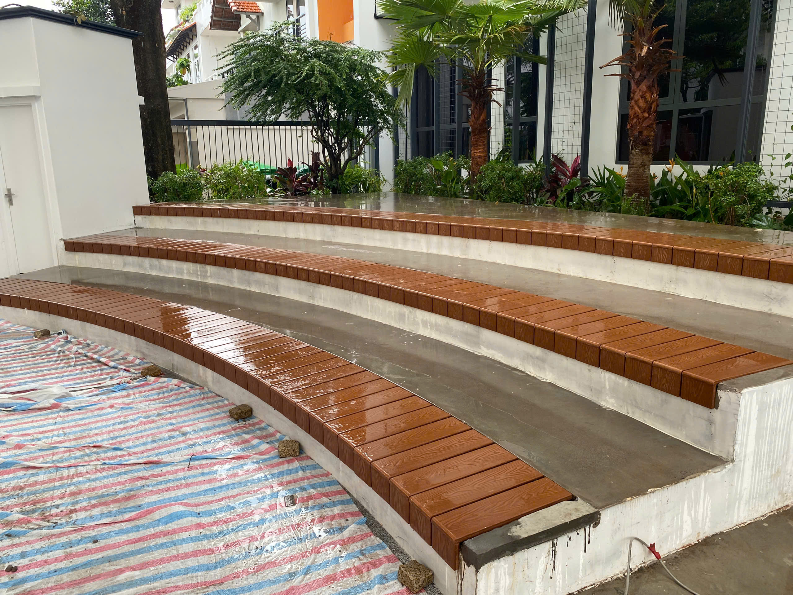 cong-trinh-ghe-ngoi-ngoai-troi-trong-quoc-te-duc-igs-201.html