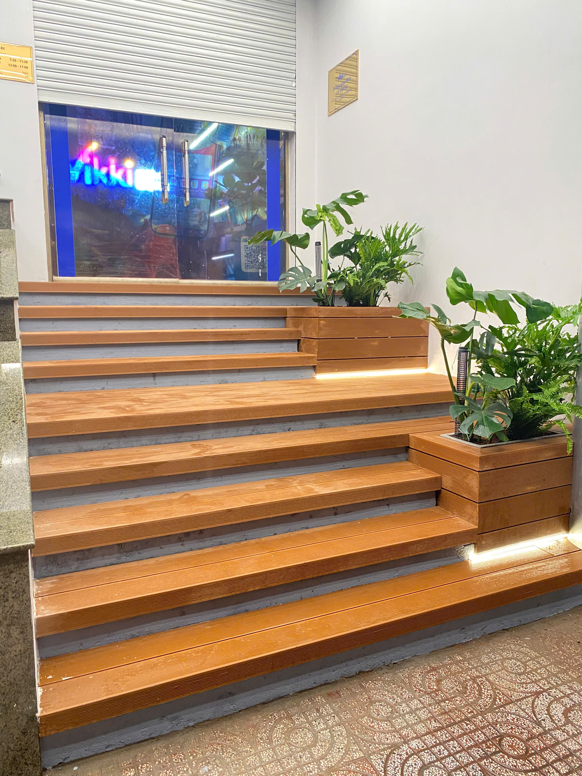 cong-trinh-bac-tam-cap-vikki-digital-bank-pgd-le-van-sy-205.html