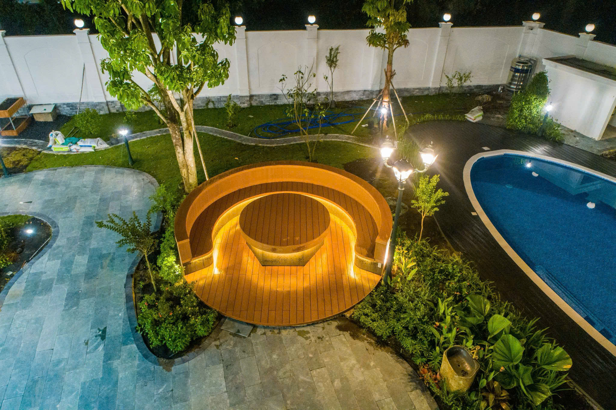 op-go-nhua-hwood-cho-khu-bbq-san-vuon-giai-phap-vang-cho-khong-gian-ngoai-that-254.html